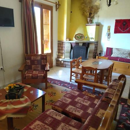 Traditional House Kalivia  Екстер'єр фото